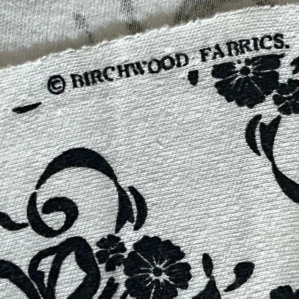 Black & White Remnant Fabric/Firm Price